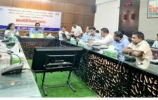 সিলেটে নব যোগদানকৃত জেলা প্রশাসক মোহাম্মদ শের মাহবুব মুরাদ সিলেটের সাংবাদিকদের সাথে মতবিনিময় করেন