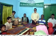 জাতীয় প্রতিবন্ধী ফোরামের সাবেক সভাপতি একুশে পদক পাপ্ত সাইদুলকে জিডিএফ’র সবংর্ধনা