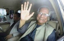 দেশে ফিরেছেন প্রধান উপদেষ্টা