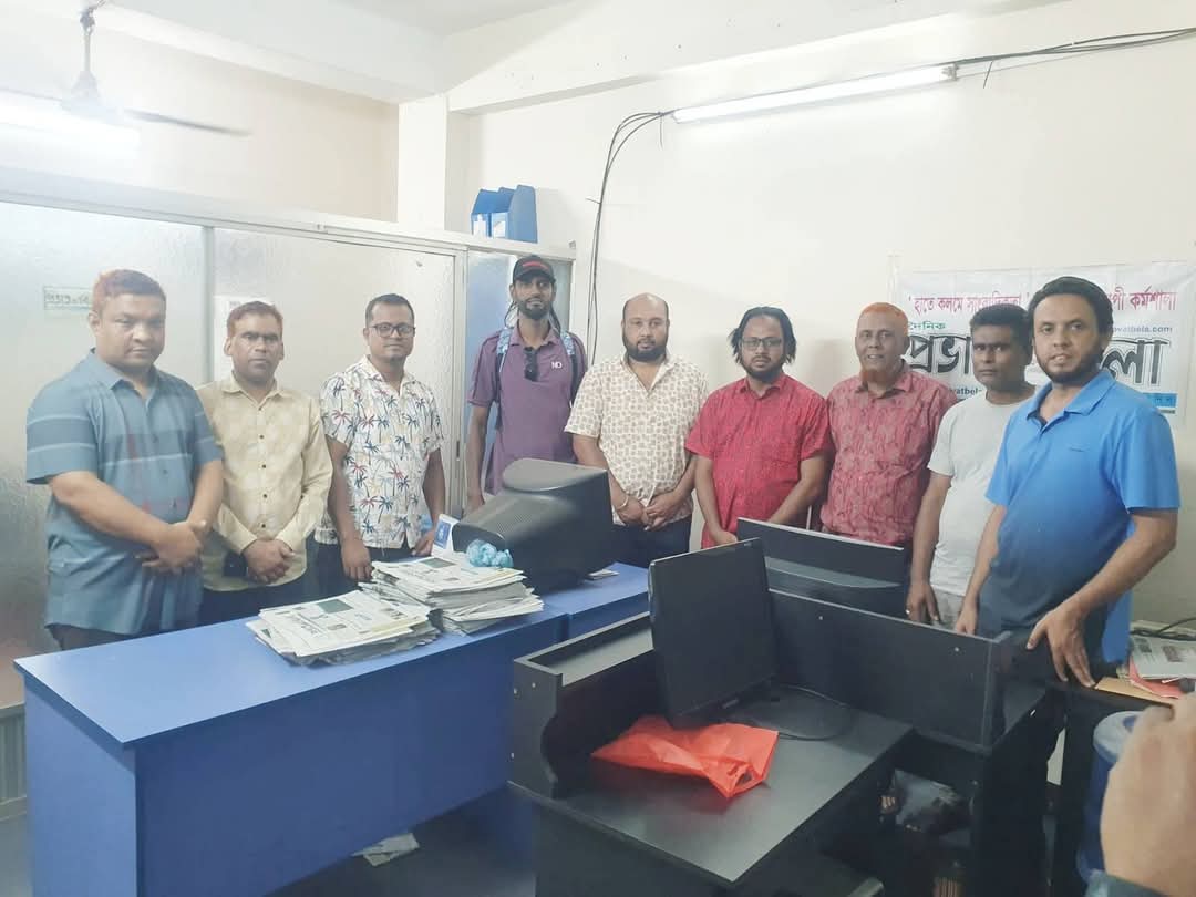প্রভাতবেলা সম্পাদকের সাথে বিপিজেএ’র নবনির্বাচিত নেতৃবৃন্দের সৌজন্য সাক্ষাত