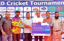 অতিবৃষ্টিতে বাসিয়া-পদ্মার ম্যাচ পরিত্যক্ত; সুরমার জয় ও বজর প্লেয়ার অব দ্য ম্যাচ