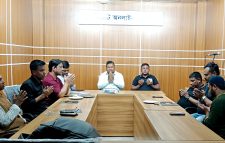 দানবীর রাগীব আলীর সুস্থতা কামনায় অনলাইন প্রেসক্লাবের দোয়া মাহফিল