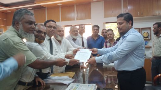সিলেট ১ আসন বহাল রাখার দাবিতে জেলা প্রশাসকের কাছে স্মারকলিপি প্রদান