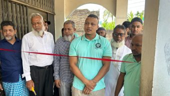 পাঠান পাড়া সমাজ কল্যাণ যুব সংস্থার উদ্যোগে ফ্রি চক্ষু সেবা প্রদান