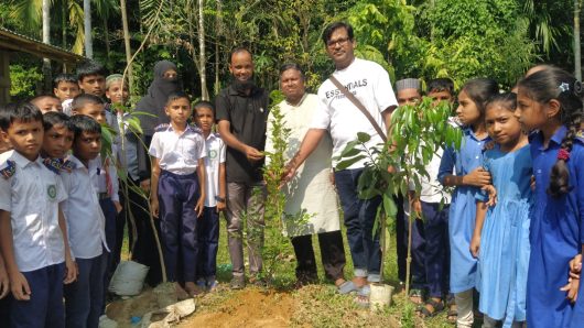 “জলবায়ু পরিবর্তনের মোকাবেলায় বৃক্ষরোপণের বিকল্প নেই”-গোলজার আহমদ হেলাল