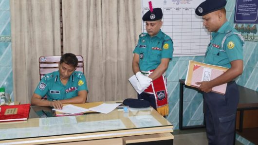 এসএমপি পুলিশ কমিশনারের  জালালাবাদ থানায় বার্ষিক পরিদর্শন