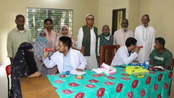 ইনক্লুসিভ আই হসপিটালের সহায়তায় ওয়াদুদ ময়মুন্নেছা ফাউন্ডেশনের ফ্রি চক্ষু সেবা প্রদান