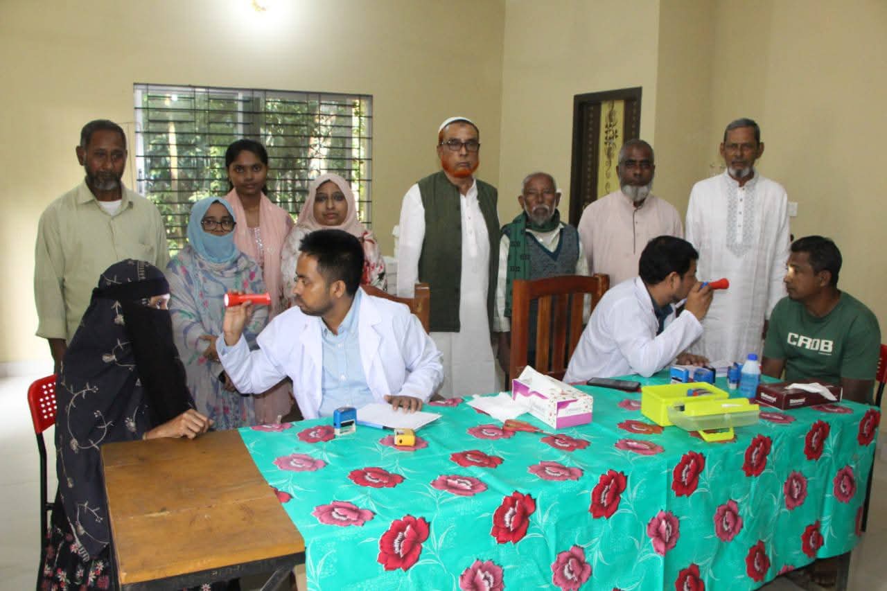 ইনক্লুসিভ আই হসপিটালের সহায়তায় ওয়াদুদ ময়মুন্নেছা ফাউন্ডেশনের ফ্রি চক্ষু সেবা প্রদান