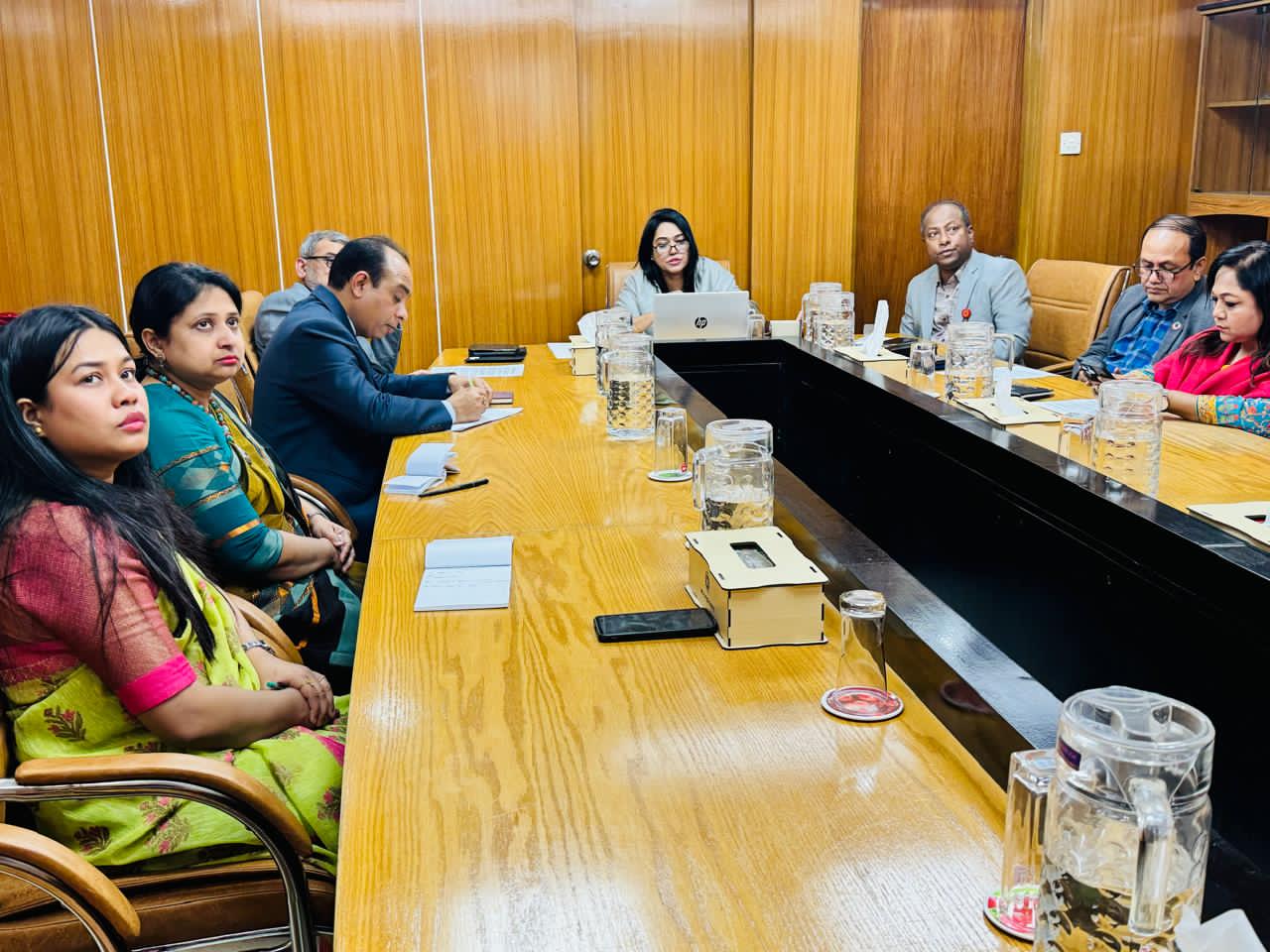 গুজব প্রতিরোধে জেলা তথ্য কর্মকর্তাদের অগ্রণী ভূমিকা পালনের পরামর্শ  তথ্য সচিবের