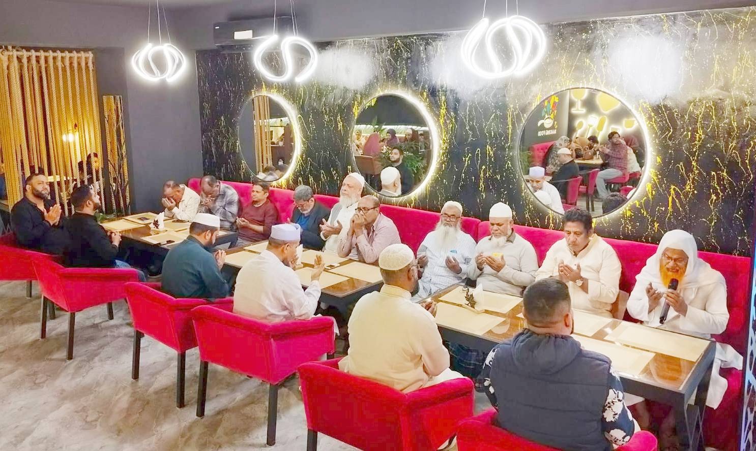 সিলেটের মিরাবাজারে ‘ওক ডাইনেস্টি’ রেস্টুরেন্টের উদ্বোধন