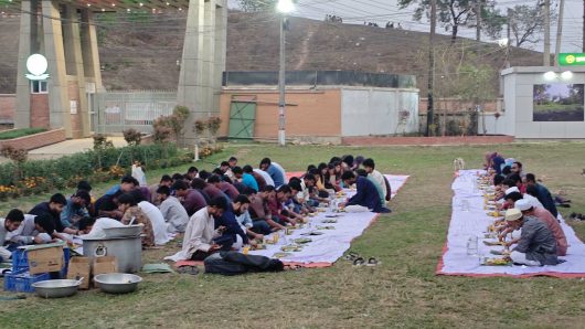 সিলেট কৃষি বিশ্ববিদ্যালয় পরিবেশ ক্লাবের  অভিনব উদ্যোগ “কলাপাতায় ইফতার ২০২৬”